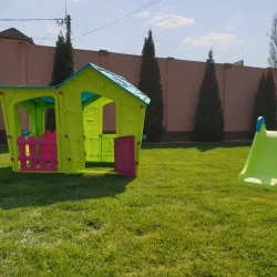 Căsuță de joacă grădină Keter Magic Villa Verde | Turcoaz