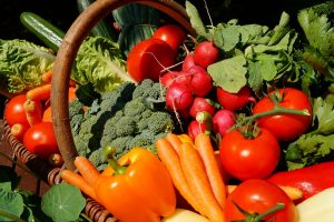 Ce semințe plantăm în grădină în luna februarie?